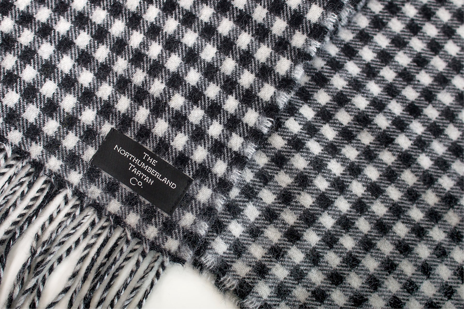 Lambswool scarf in gift box