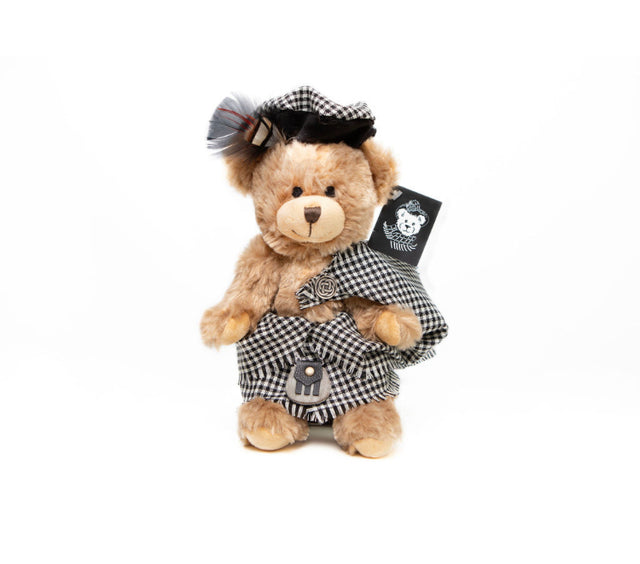 Hugo Highlander Bear